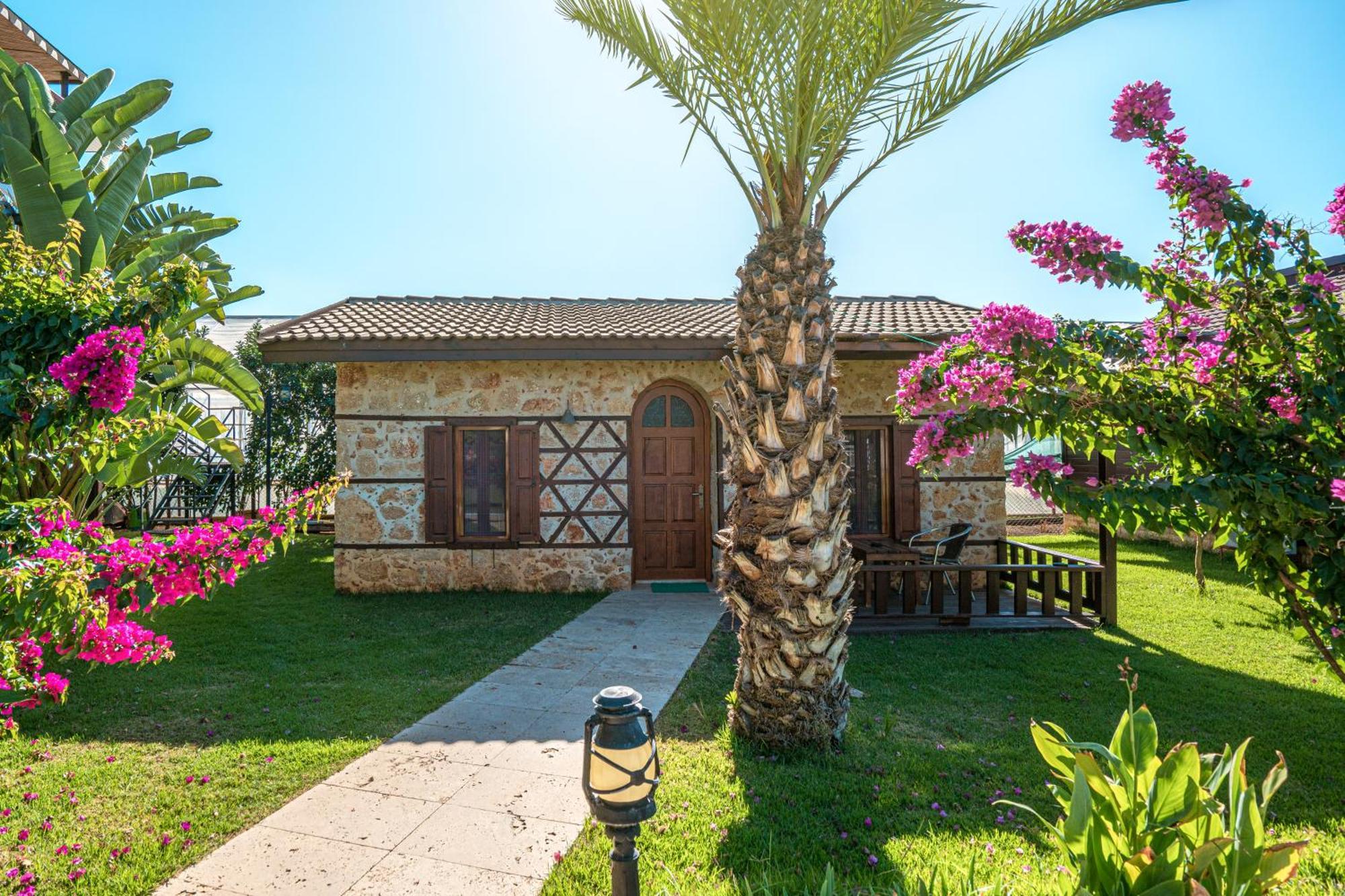 Sedir Park - Beach Bungalow Kargıcak Exterior foto