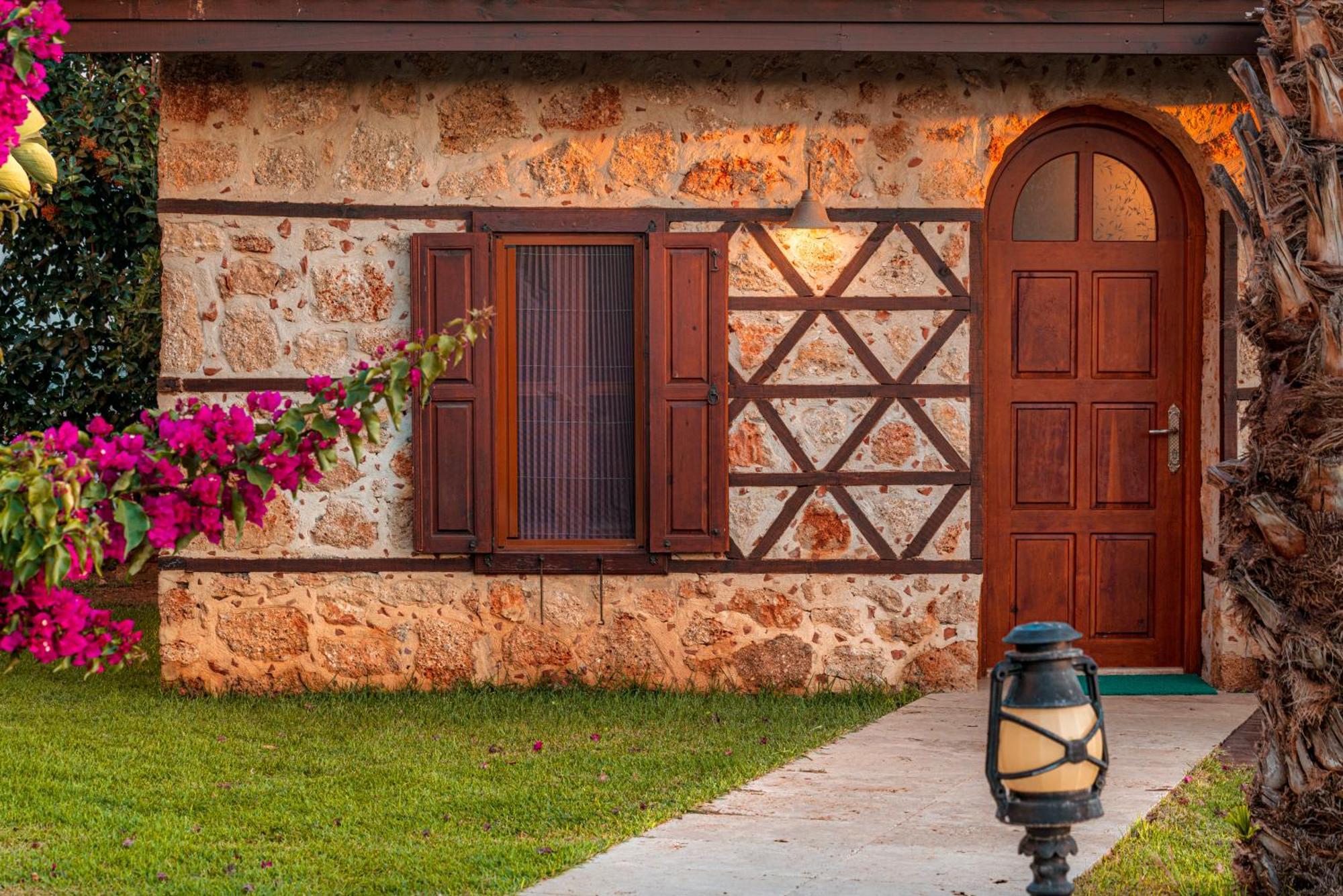 Sedir Park - Beach Bungalow Kargıcak Exterior foto